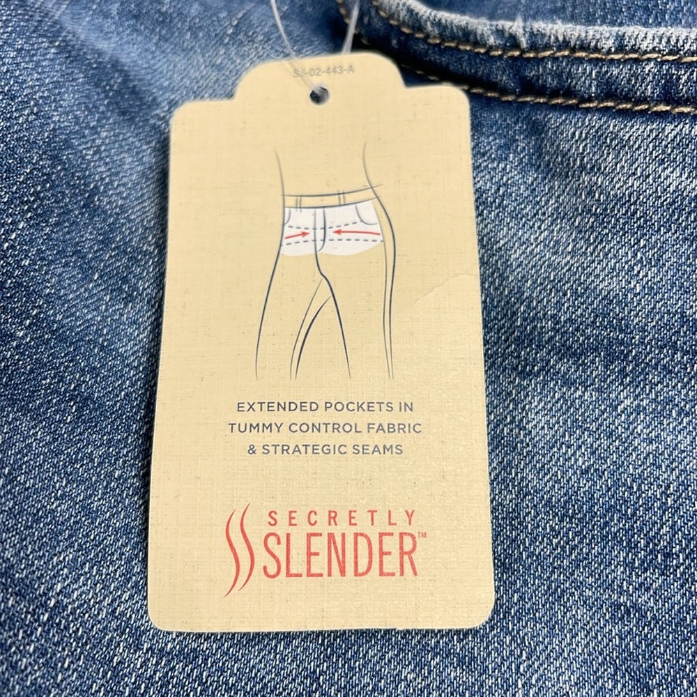 St John’s Bay Secretly Slender Capri Jean Size 24W NWT - Picture 10 of 12